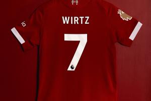 乐鱼app-火爆！德天空：维尔茨球衣开售1小时内卖近4万件！甚至印字也缺货