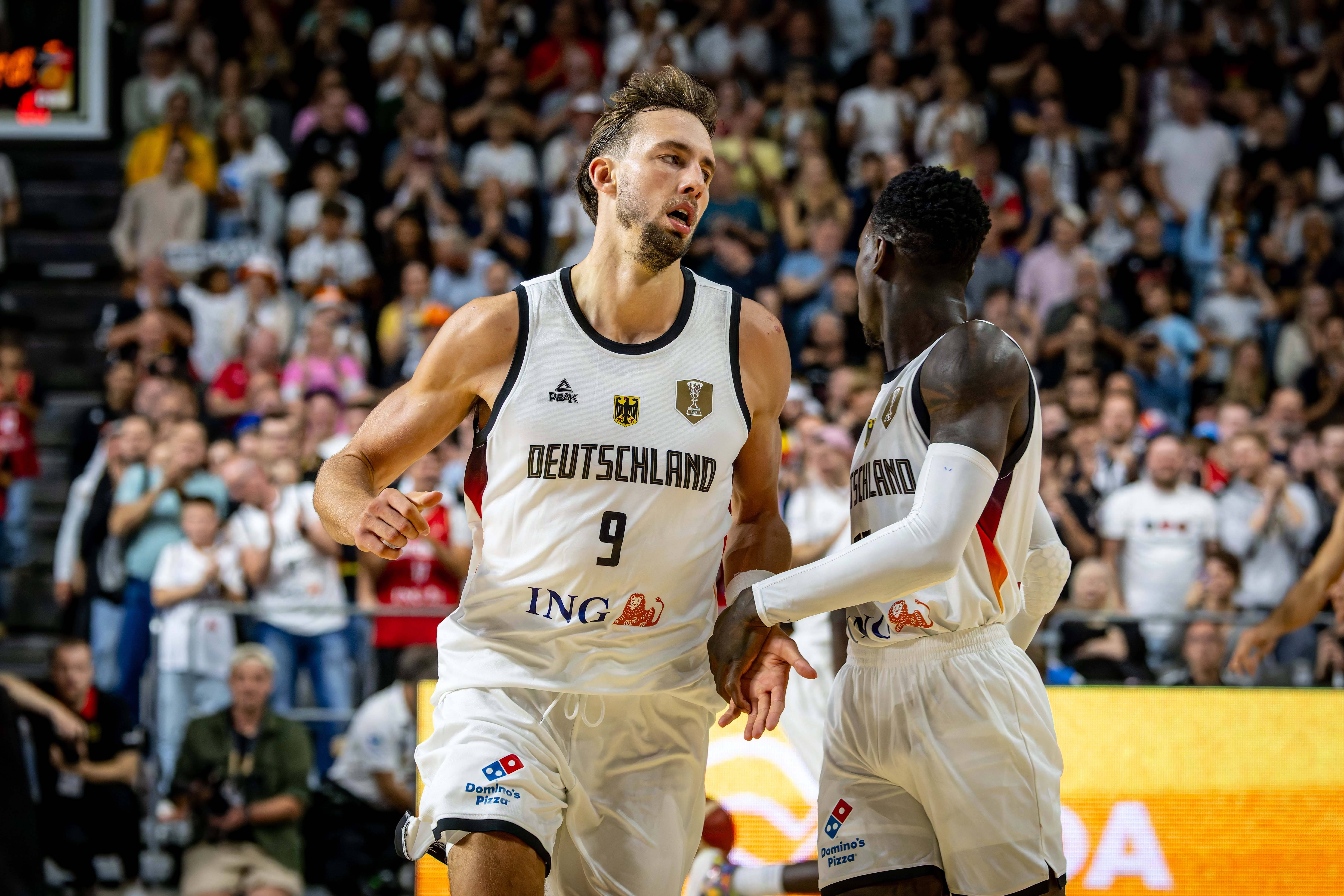 乐鱼体育平台-强强对话!德国半场55-47领先立陶宛 施罗德&泰斯&小瓦合计41分