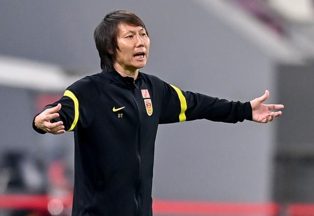 乐鱼体育平台-“铁子加油！支持你”李铁回复网友：谢谢，我会努力